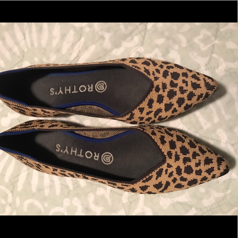 Rothy’s leopard pointy toe flats